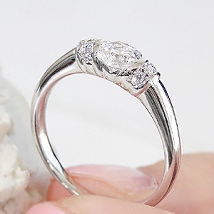 pt900 ダイヤモンド リング【0.57ctUP】