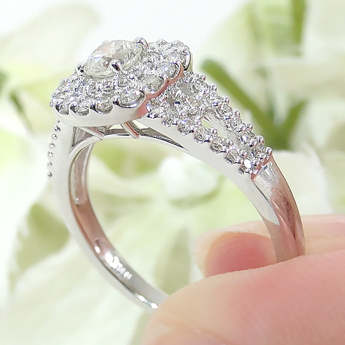 PT950 ダイヤモンド リング Pt950/K18YG ダイヤモンド 取り巻きデザイン リング【0.74ct】