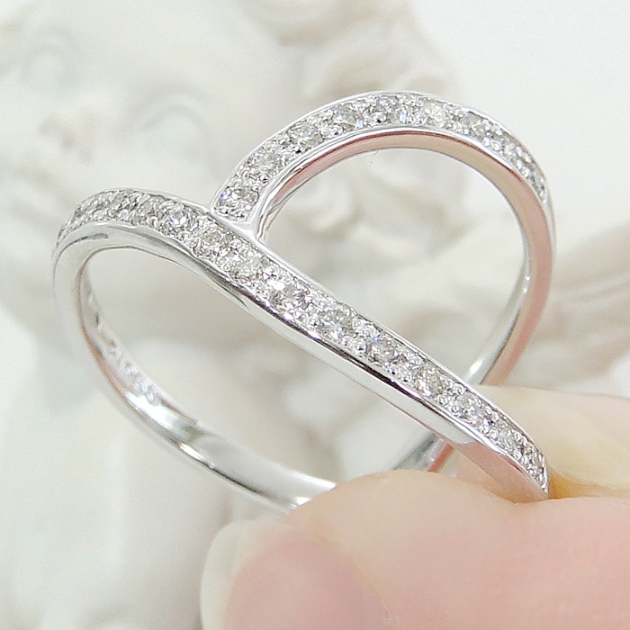 Pt950/K18PG 天然ダイヤモンド デザインリング【0.3ct】