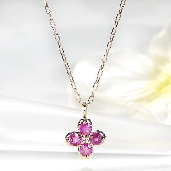 K10 18YG クローバー ネックレス　ルビー&ダイヤモンド