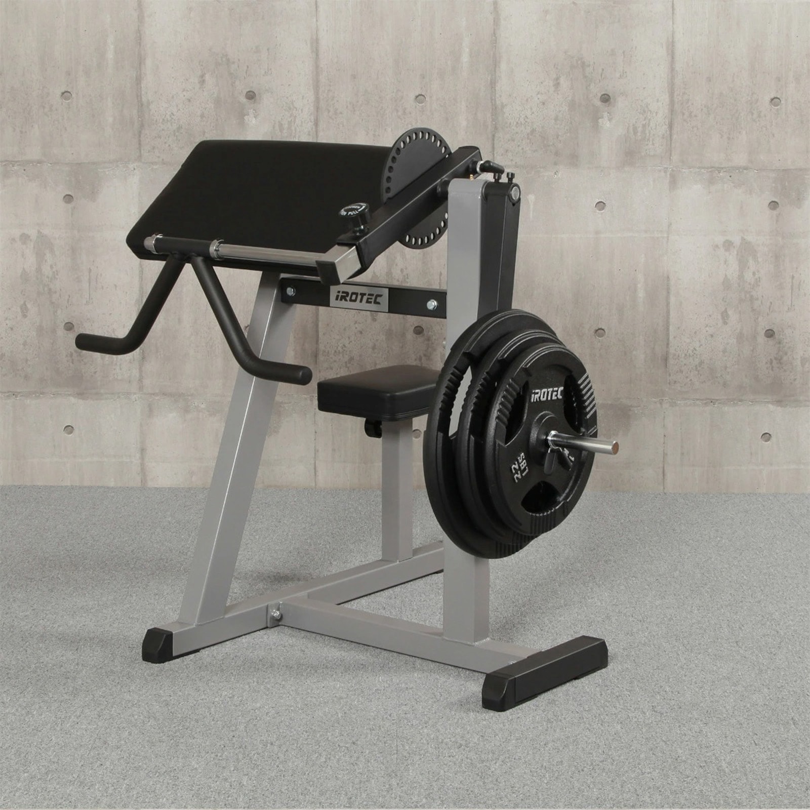 バイセプスカール＆トライセプスマシン IROTEC (アイロテック)