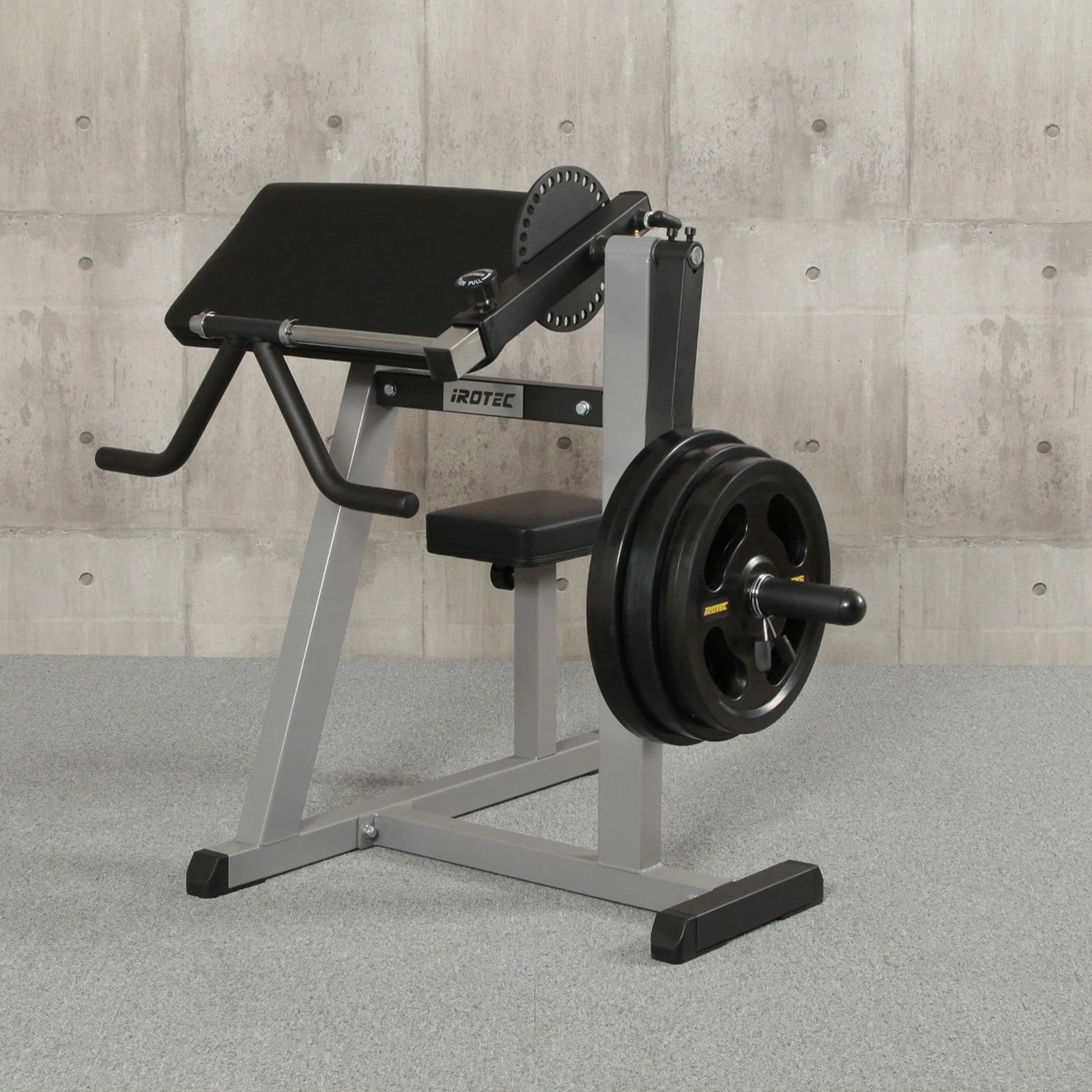 バイセプスカール＆トライセプスマシン IROTEC (アイロテック)