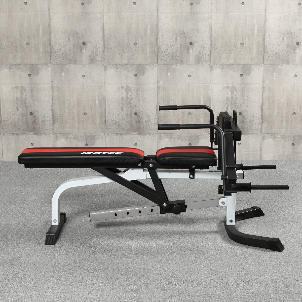 アイロテック　マルチポジションベンチ、フライアタッチメント mpbstmain5.jpg