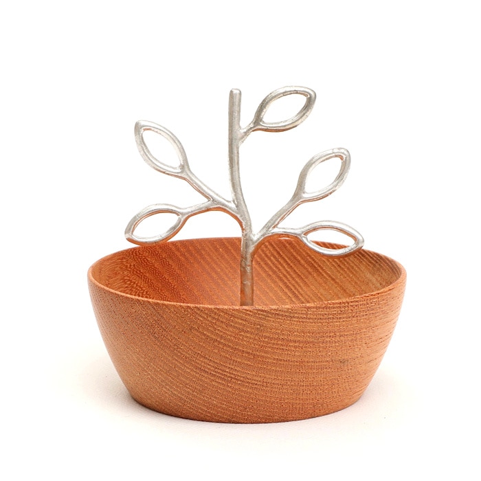 SHIROKANのボウル<br />木の葉のナッツプール<br>錫／ケヤキ