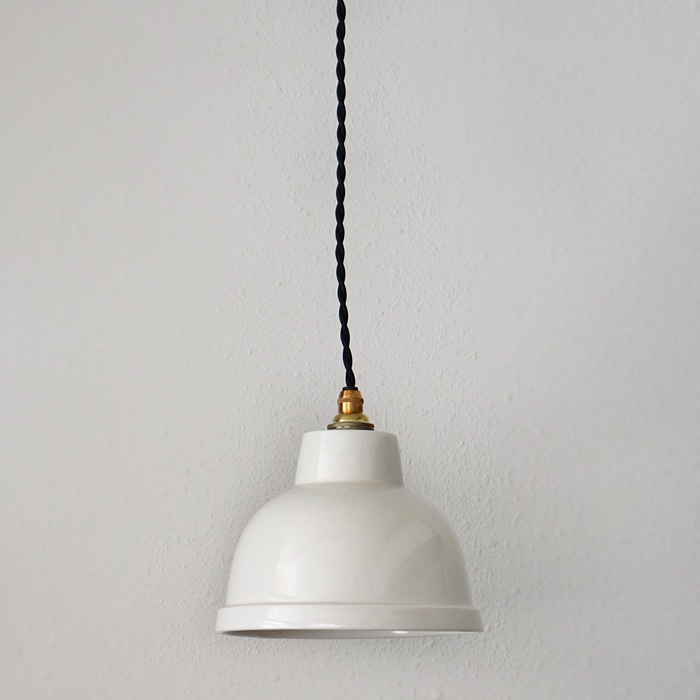 ONE KILN<br />ペンダントランプ　　丸型　白釉