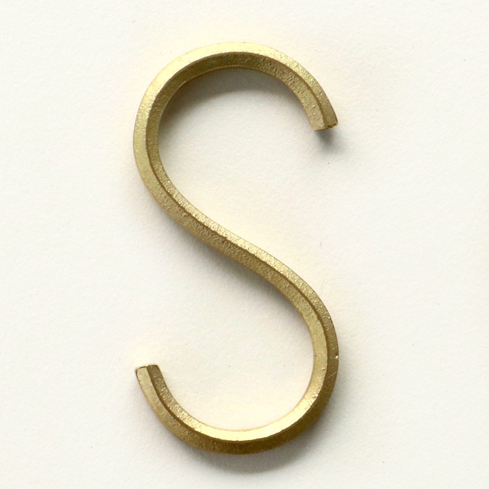 FUTAGAMI<br />真鍮の生活用品<br />S字フック（２個入）