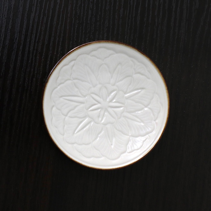 JICON  磁今　花彫皿　小皿（渕錆）　　 大治将典デザイン　φ93×h15