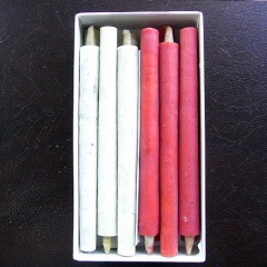 近江　大輿 櫨ろうそく 2匁 朱白12本入り