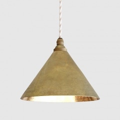FUTAGAMI　真鍮のペンダントランプ　鋳肌・円錐　鍛金仕上げ