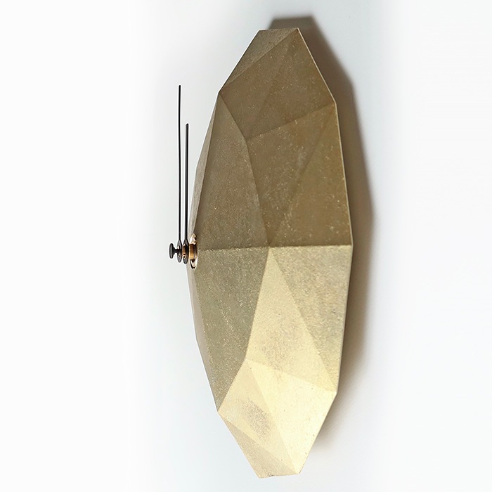 FUTAGAMIの真鍮鋳肌の掛け時計 トゥインクル