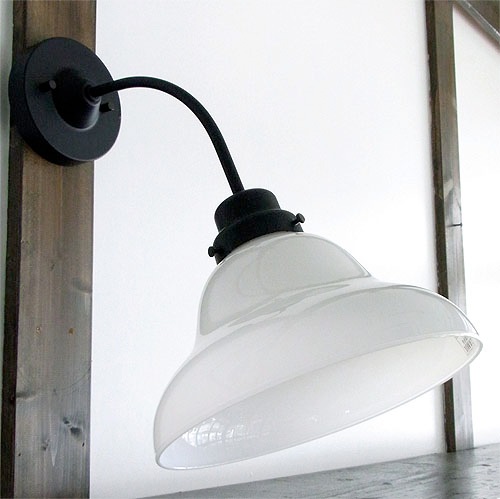 後藤照明 電柱型ブラケットベルリヤ(屋内用)付属球なし