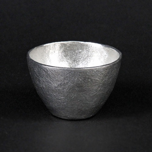 能作　錫のぐい呑み