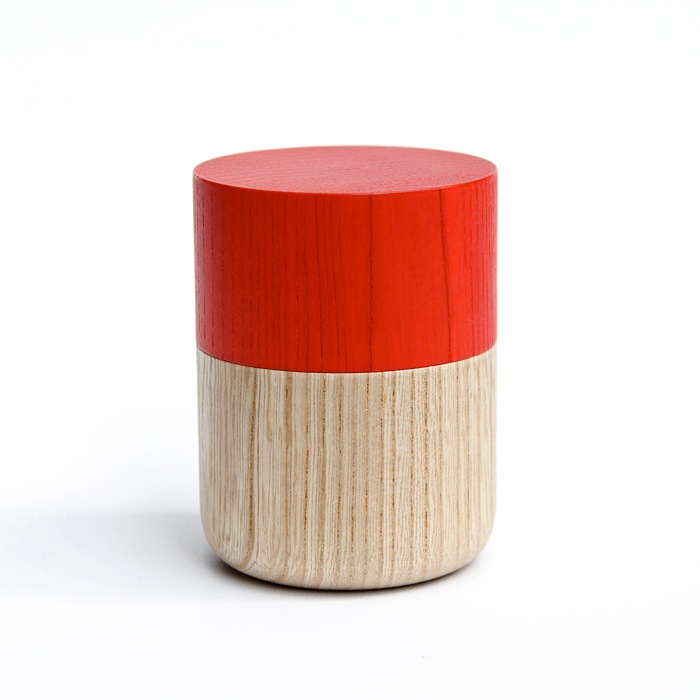 Sojitutu S　赤　茶筒小　栓（縦木取り）ウレタン塗装φ62×h68