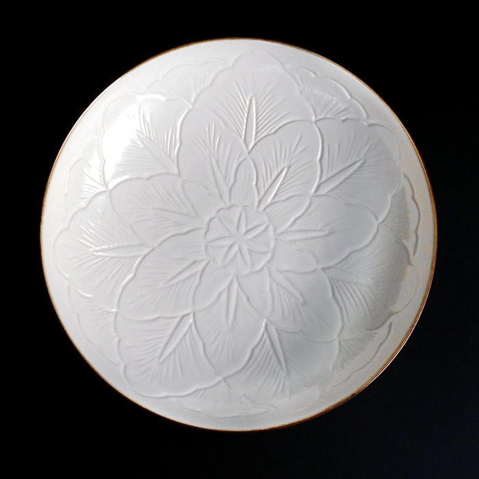 有田焼　JICON　磁今　花彫浅鉢　大　渕錆大治将典デザインφ230xh51