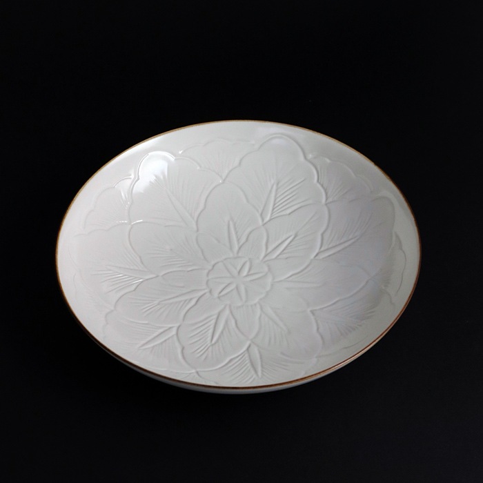 有田焼　JICON　磁今　花彫浅鉢　大　渕錆大治将典デザインφ230xh51