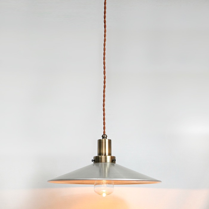 後藤照明<br />ネジリコードアルミP1L型CP型アンティークランプ球60W 85 ローカンBR <br />