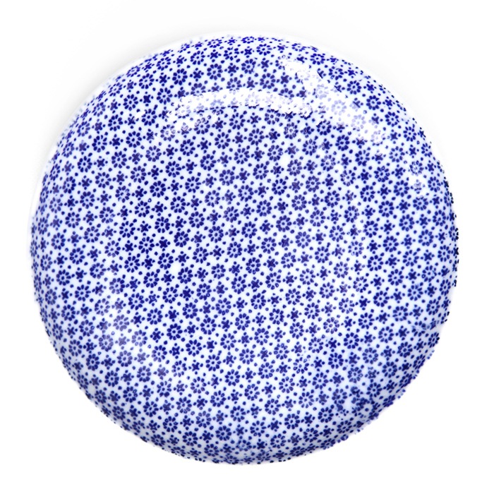 東屋の小皿<br />印判 菊十<br />製造 光春窯 長崎県波佐見町