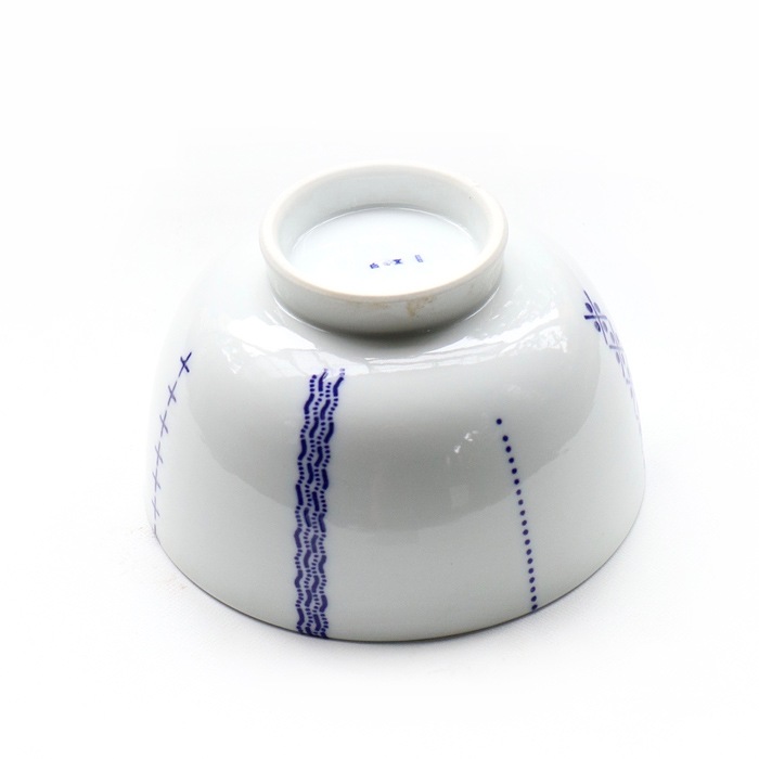 東屋のご飯茶碗<br />花茶碗 ハナカザリ 大<br />製造 白岳窯 長崎県波佐見町