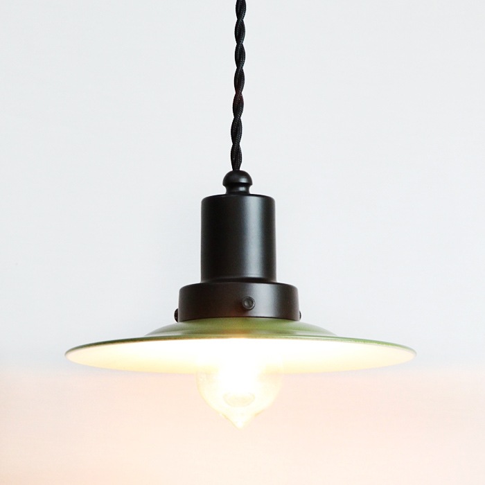 後藤照明<br>surou EDITION<br />ネジリコードアルミP1CP型ロマン85 グリーンXブラック<br />