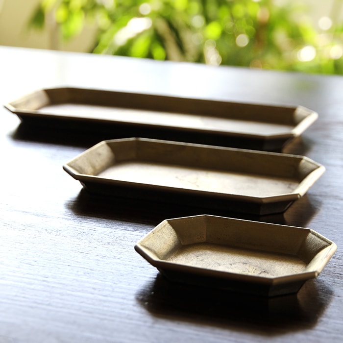 真鍮の生活用品真鍮・鋳肌の文具トレイ 中