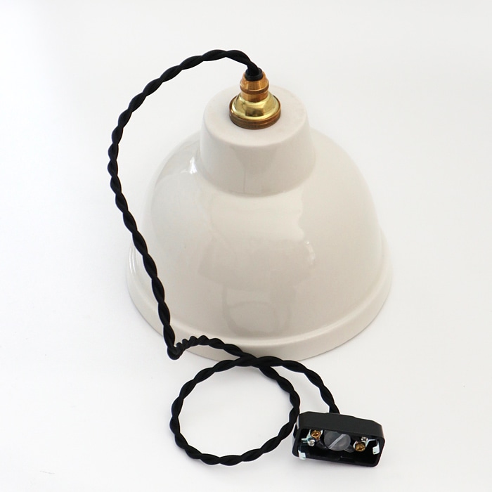 ONE KILN ペンダントランプ　S 丸型　灰釉 ONE KILN CERAMICS｜Ceiling Lamp - &Eat. by SUU(アンドイートバイ