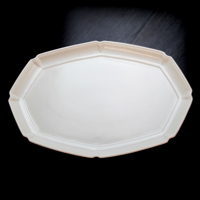 有田焼　JICON　磁今<br />横長八角皿<br />大治将典デザイン389×263×h30
