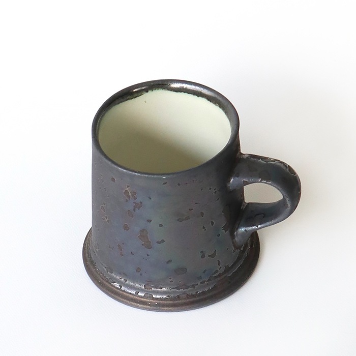 ONE KILN<br />A型マグ ロー Mサイズ 灰釉/白