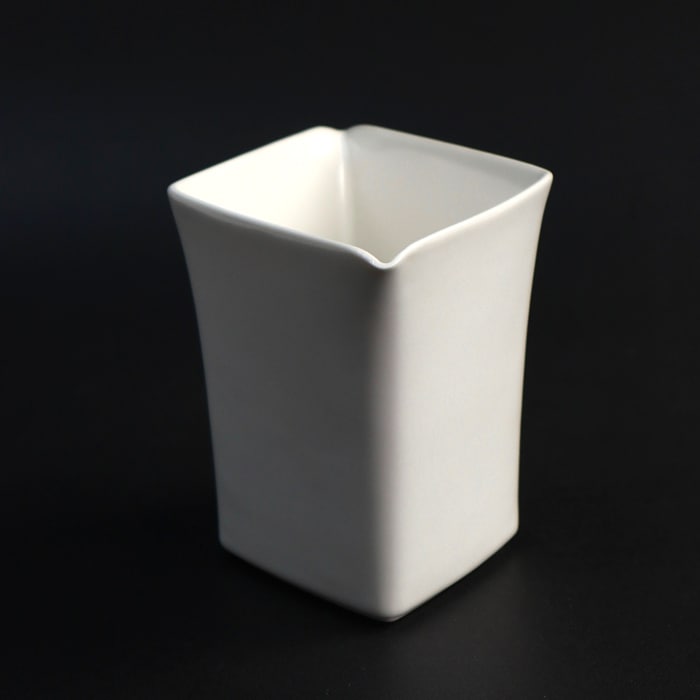 JICON 磁今　菱形注器　　大治将典デザイン　　96×138×h96  容量：2合弱　300ml
