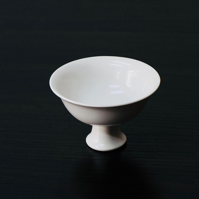 JICON  磁今　　足付酒盃　　 ひらき　　 大治将典デザイン　　φ78×h53