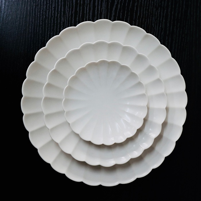 JICON 磁今 菊皿 小皿 大治将典デザイン φ95×h18 | JICON 磁今