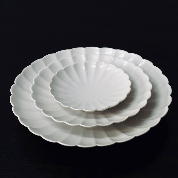 JICON 磁今 菊皿 小皿 大治将典デザイン φ95×h18 | JICON 磁今