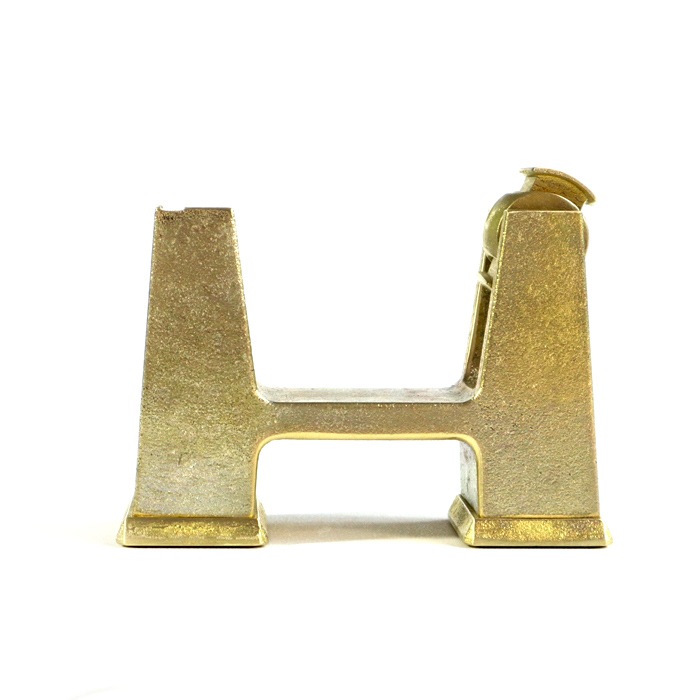 FUTAGAMIのテープカッター<br />真鍮の生活用品<br />鋳肌テープカッター　小