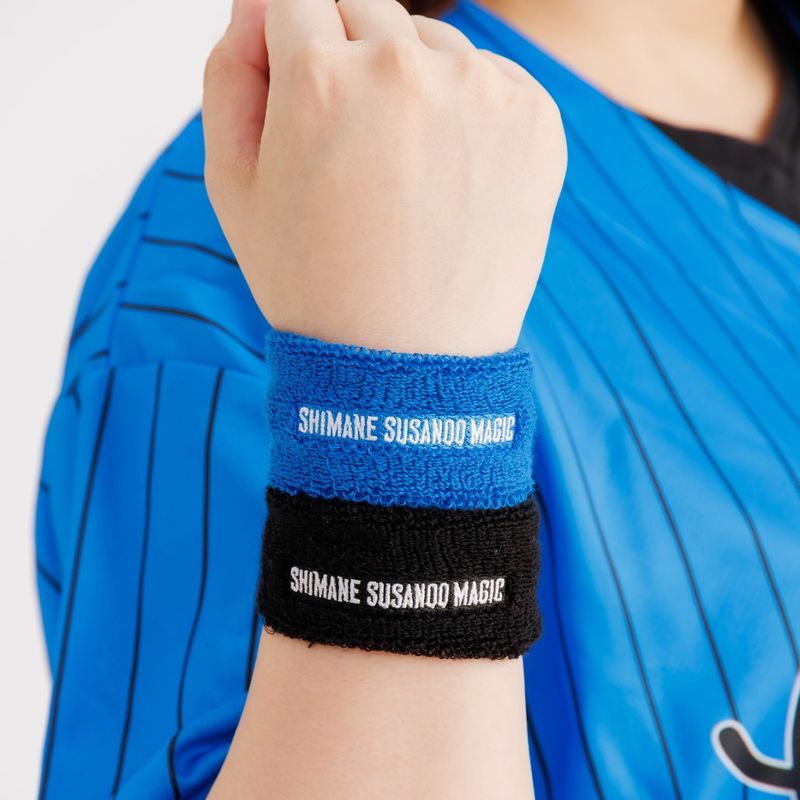 ハーフリストバンド