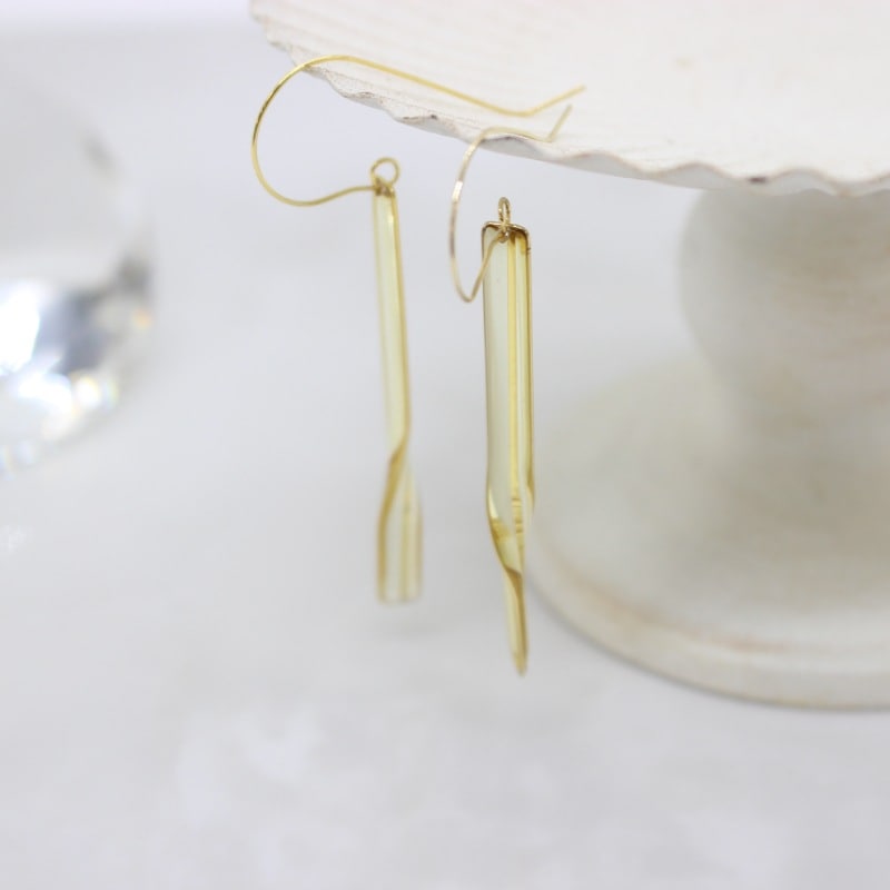 [1個]The Rule　Thread bar pierced earring　ゴールド  