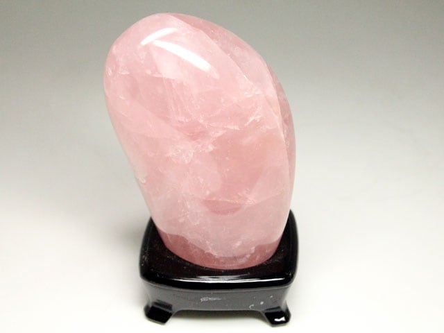 ローズクォーツキューブNo.1671 ローズクォーツ 磨き（台付き） No,16