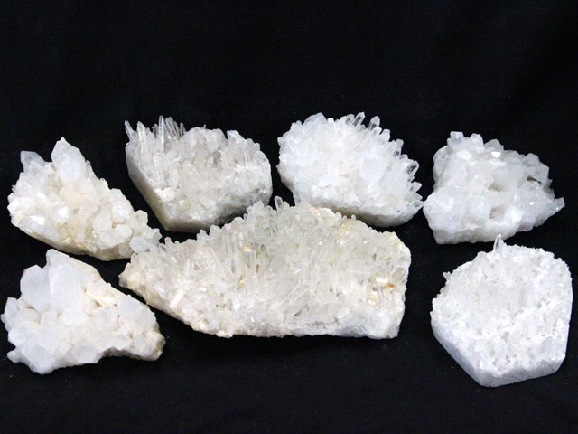 水晶クラスター4ケおまとめセット270g(購入写真特典有り) 2個セット♡水晶クラスター 中国産 虹入り クリアクォーツ 原石標本