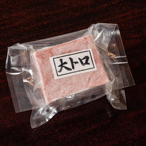 函館市戸井産 天然本マグロ大トロ柵 (100g) 生食用・冷凍