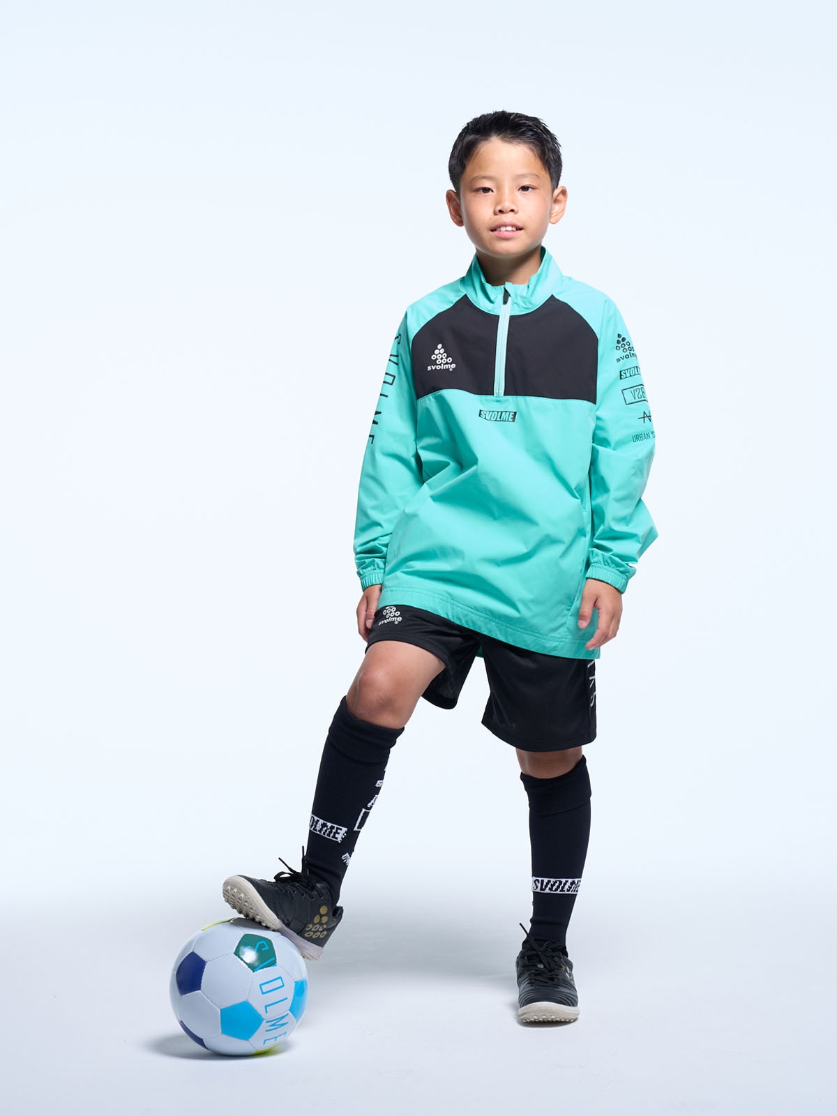 Jrピステハーフジップトップ<br>(4カラー) すべての商品 SVOLME