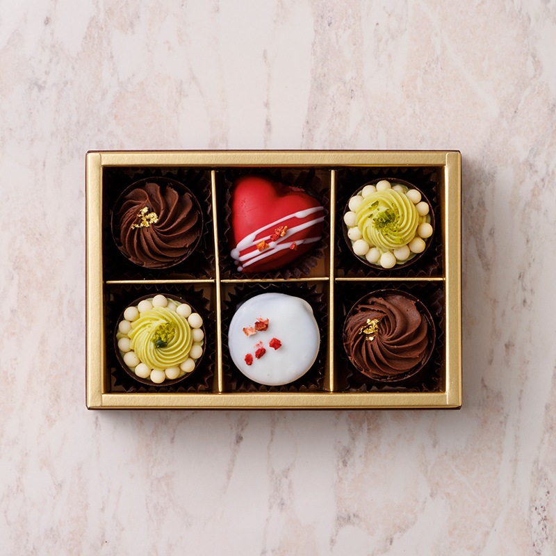 �ӥ��塦���祳���4��6�������