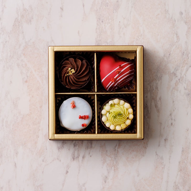 �ӥ��塦���祳���4��4�������