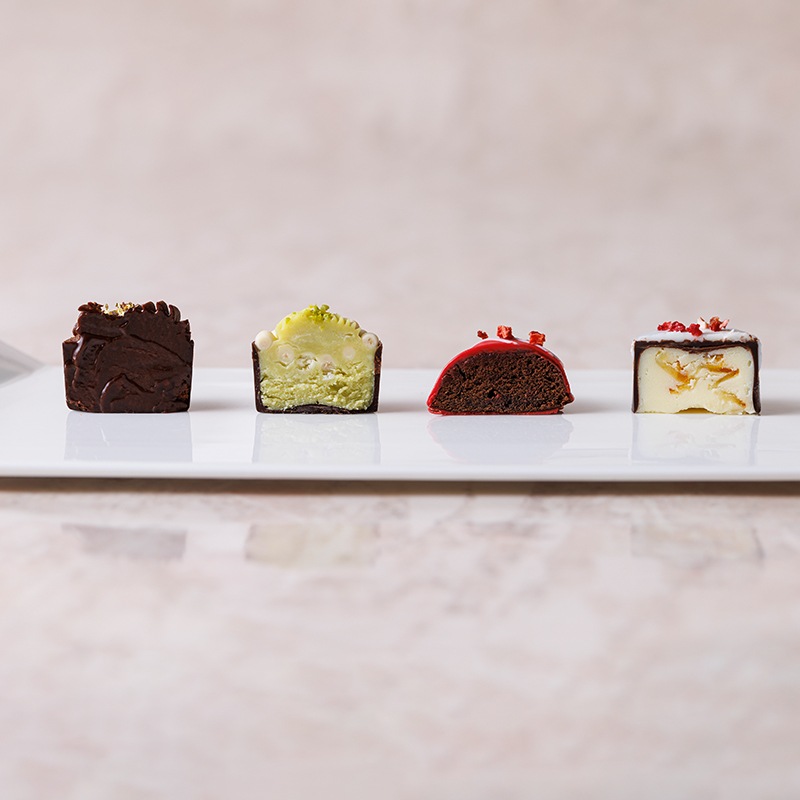 �ӥ��塦���祳���4��4�������