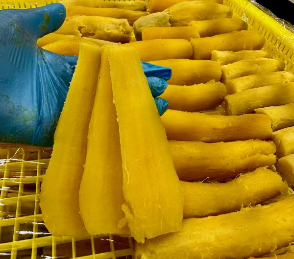 ワンちゃんなどペット干し芋　添加物未使用♪茨城県産 紅はるか 平干し150ｇ×6