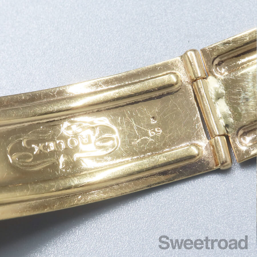 ロレックスデイトジャスト1601の巻ベルトバックル無し正規品 秋の装いにさりげなく“金”。革ベルト仕様のちょい手頃な古