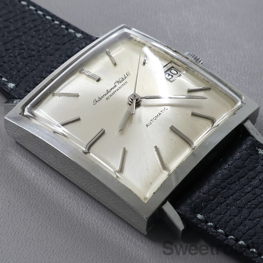 IWC シャフハウゼン 腕時計 ヴィンテージ IWC シャフハウゼン スクエア Ref.R1160AD 1966年製 | スイートロード