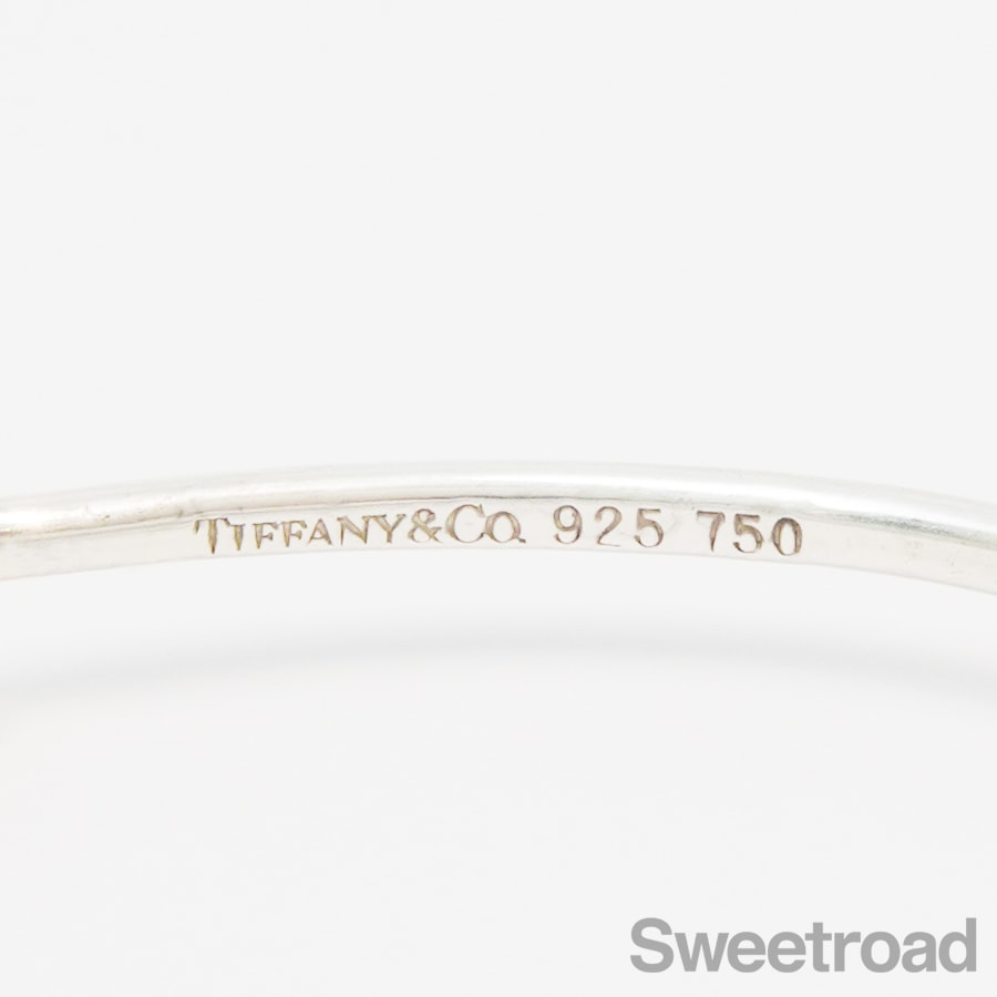 ✨美品✨ Tiffany & Co. 18K ラブノットフック&アイ バングル. TIFFANY&Co. 新品同様 ティファニー ラブ ノット バングル