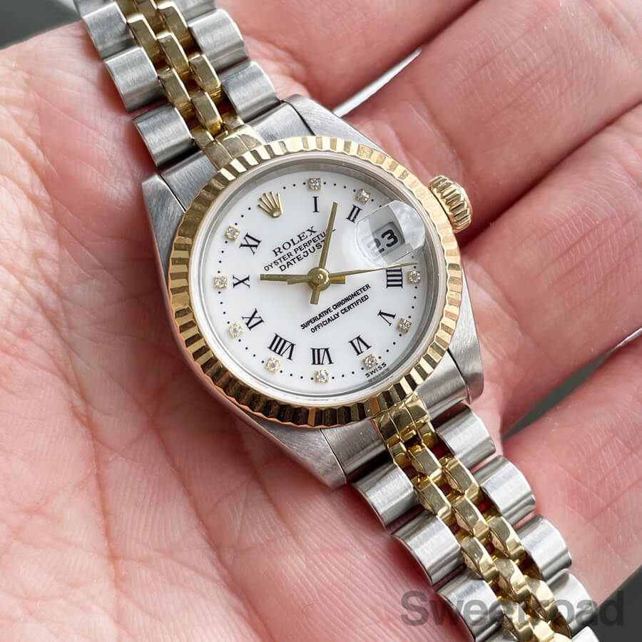 ロレックス Rolex 腕時計 デイトジャスト 79173 A番 1998-1999年 フルーテッドベゼル ローマンインデックス ホワイト文字盤 ジュビリーブレス SS K18YG 自動巻き 【中古】 ロレックス Rolex 腕時計 デイトジャスト 79173 A番 1998-1999年
