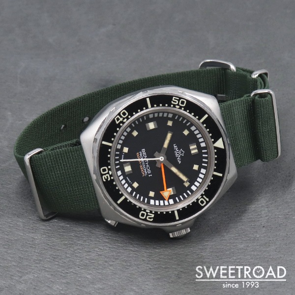 レノマ アイズフロンティア I'Z FRONTIER ダウンジャケット 9870｜防寒