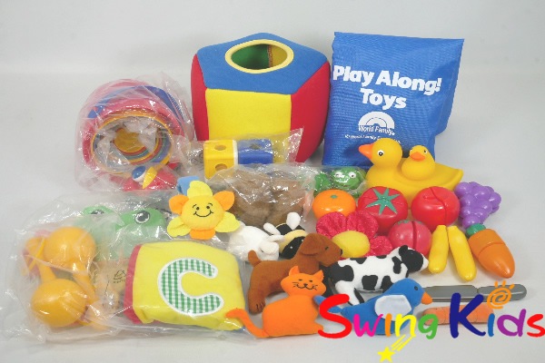 World Family プレイアロングセット　DWE World Family プレイアロング 知育玩具セット プレイ・アロング