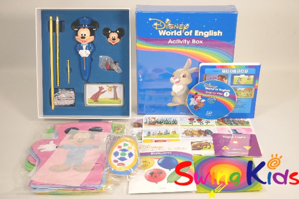 DWE ディズニー 英語プログラム メインプログラム DWEブックとCD 2020年購入 未開封含 DWE ディズニー