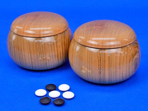 硬質ガラス碁石 新生 松(厚み約10mm)（木製碁笥桜特大付き） | ガラス